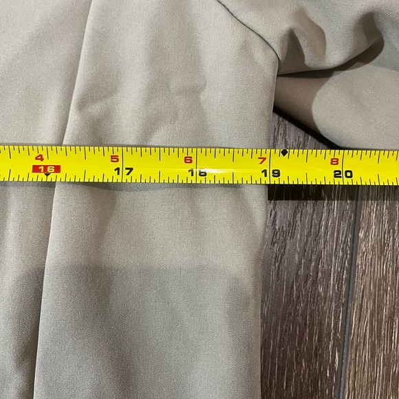 Mens All in Motion Fleece Softshell Jacket Beige Mens small jacket NEW 1222 - Picture 10 of 11